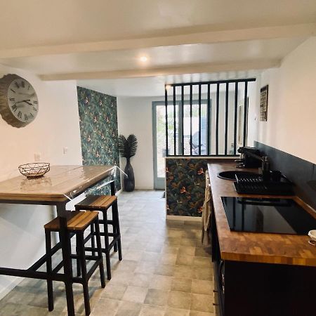 Appartamento La Bruyere Rochefort-du-Gard Esterno foto